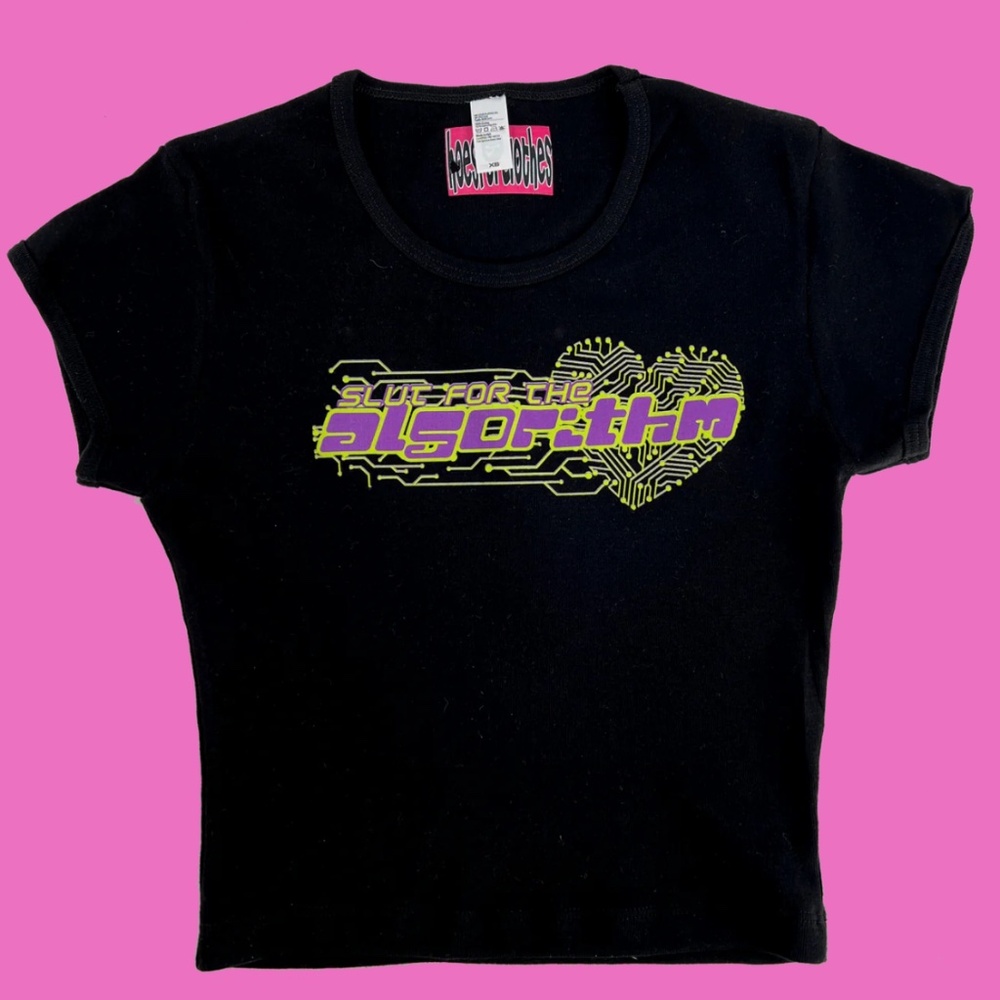 Never Worn H4C Black Graphic Cropped Baby Tee - Picture 1 of 8